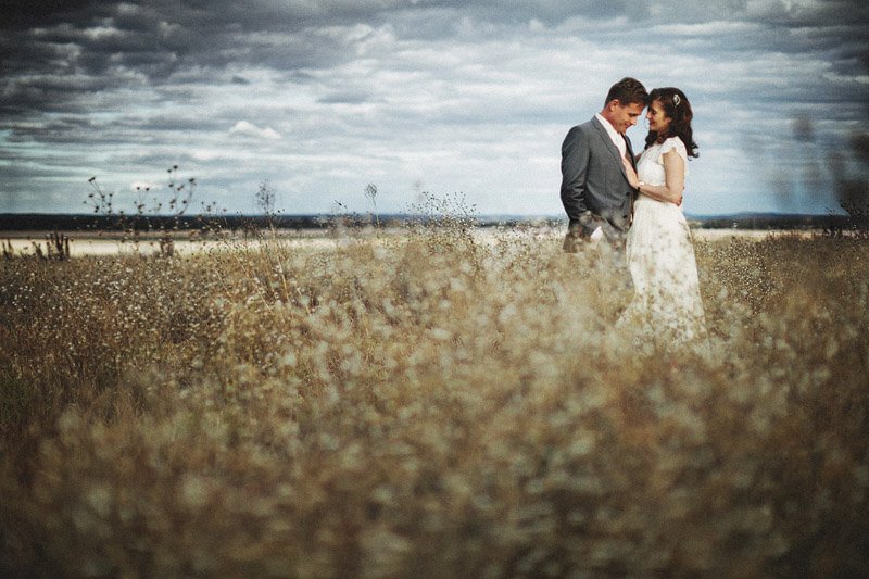 Melbourne Wedding Photographer - wedding-previews - Eleanor and Richard in Colbinnabbin