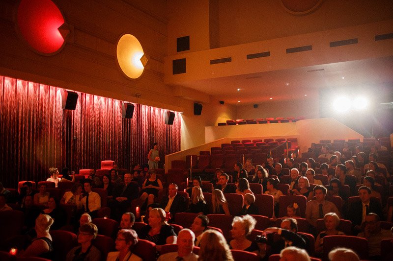 Greg and Kylie's amazing alternative wedding featuring a cinema and lawn bowls (44)